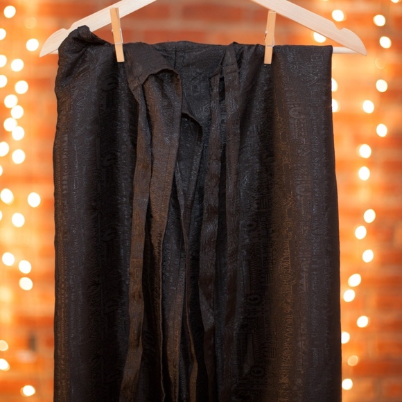 Stylish black pants - Picture 3 of 3